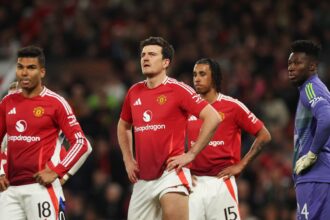 Manchester United Star Chooses Loyalty Over Lucrative Offers to Fulfill Old Trafford Commitment