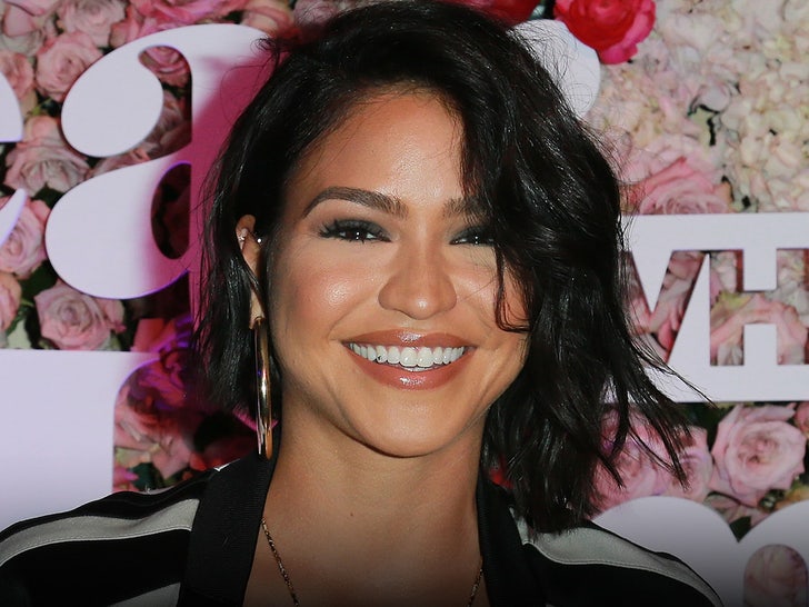 Cassie Ventura smiling
