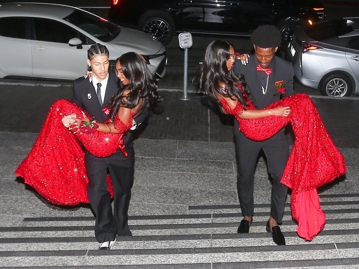 Jessie and D'Lila Combs attending prom