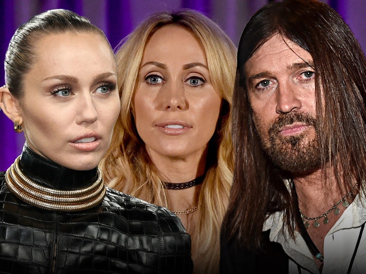 Miley Cyrus Tish Cyrus Billy Ray Cyrus main getty