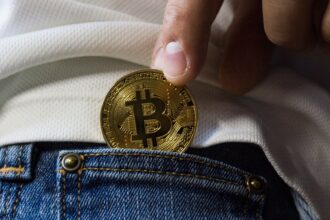 Facebook Users Lured Into Malware Traps By Fake Crypto Sites And Celebrity Promotions