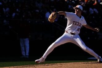 Dylan Volantis Claims the Golden Spikes Award: A New Star Shines in Collegiate Baseball