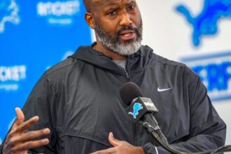 Lions Gm Brad Holmes Unveils Return Of Behind-The-Scenes Draft Show