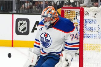 Oilers Blank Golden Knights in Dominant Shutout Victory: Game Highlights and Key Moments
