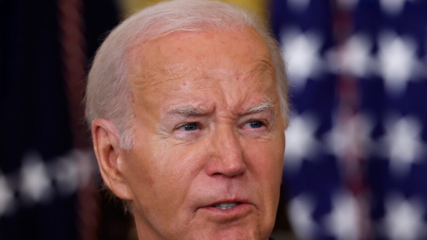 Biden's Aides Consider Wheelchair Plans For Reelection