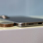 Quarter Stack Test: Samsung Galaxy S25 Edge, iPhone 16 Pro, Galaxy S25 Ultra & iPhone 6s Showdown