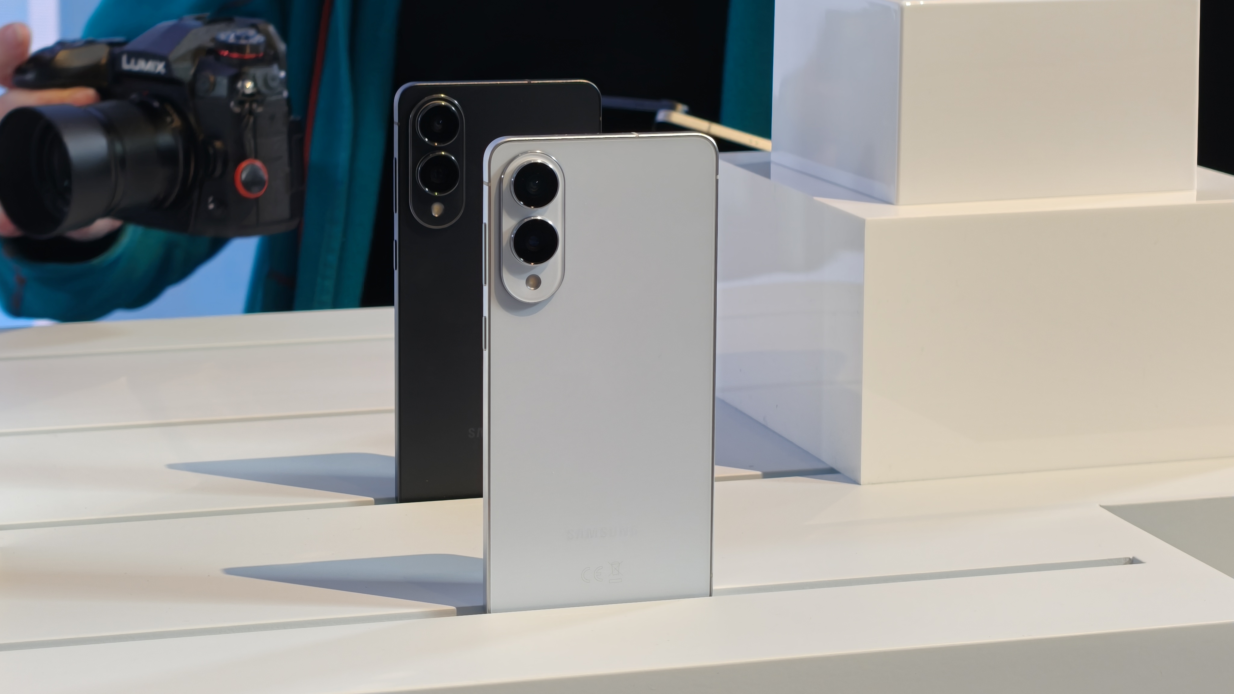 The Galaxy S25 Edge on display