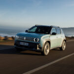 Renault 4 E-Tech: Retro Fun with Practicality Beyond the R5