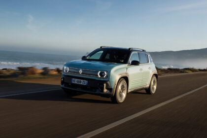 Renault 4 E-Tech: Retro Fun with Practicality Beyond the R5