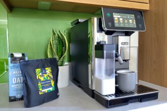 Meet the De'Longhi Primadonna Aromatic: The Espresso Machine That Turns Brewing Into a Bonding Experience