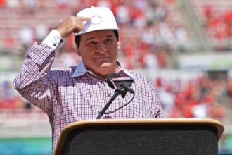 Baseball Fans Celebrate MLB's Decision to Embrace Pete Rose and Shoeless Joe for Hall of Fame
