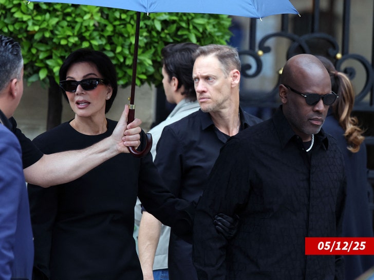 Kris Jenner and Corey Gamble arriving in Paris for Kim Kardashian's trial