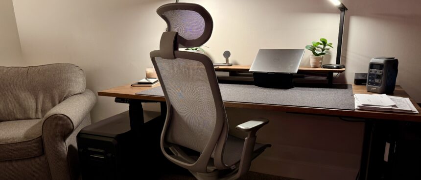 In-Depth Review of the Branch Aire Office Chair: Comfort, Style, and Ergonomics Unleashed