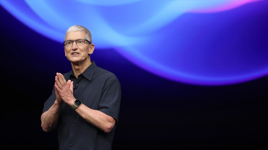 Trump Urges Apple to Shift iPhone Production from India Back to the U.S., Sparking Controversy and Economic Debate