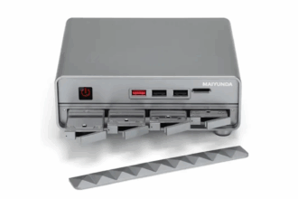 Meet the Compact NAS: 32TB SSD Storage, 4 LAN Ports, and a DisplayPort - Unveiling Its True User Demand