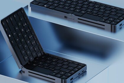 This Tiny Foldable Keyboard Unearths A Powerful Windows 11 Desktop Experience